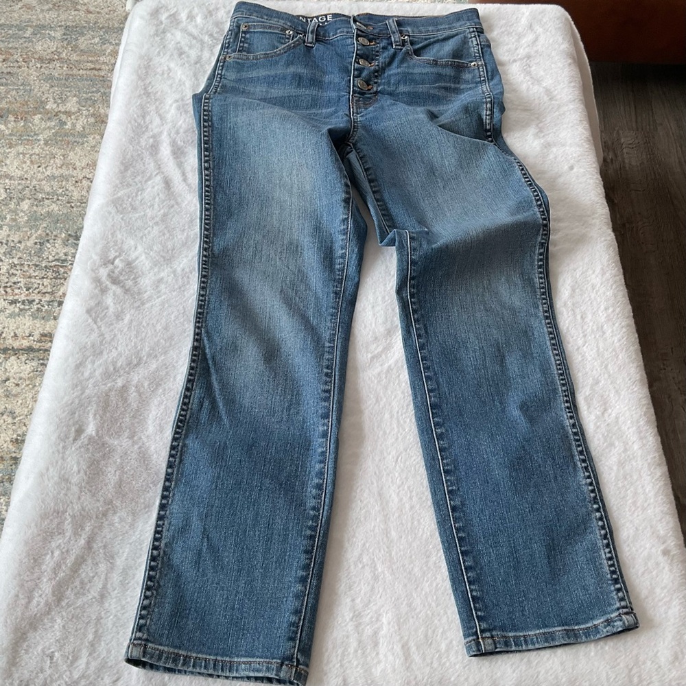 J. Crew Women’s Vintage Slim Straight Blue Denim Jeans. Size 27. Button Fly.